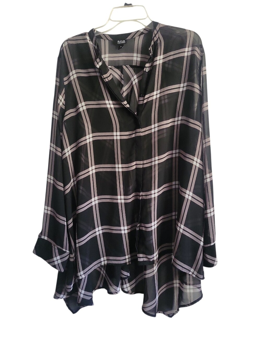 a.n.a Black Plaid Button-Front Tunic Blouse